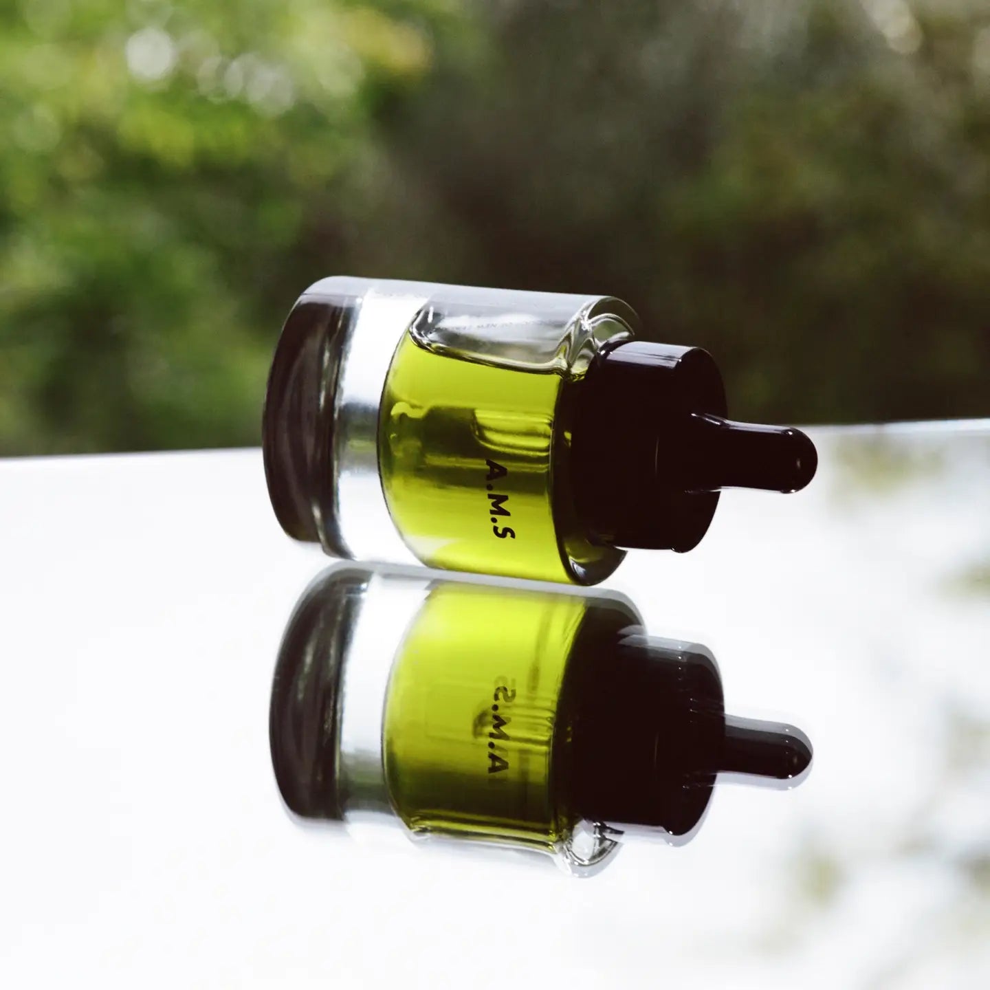 A.M.S Green Botanical Serum