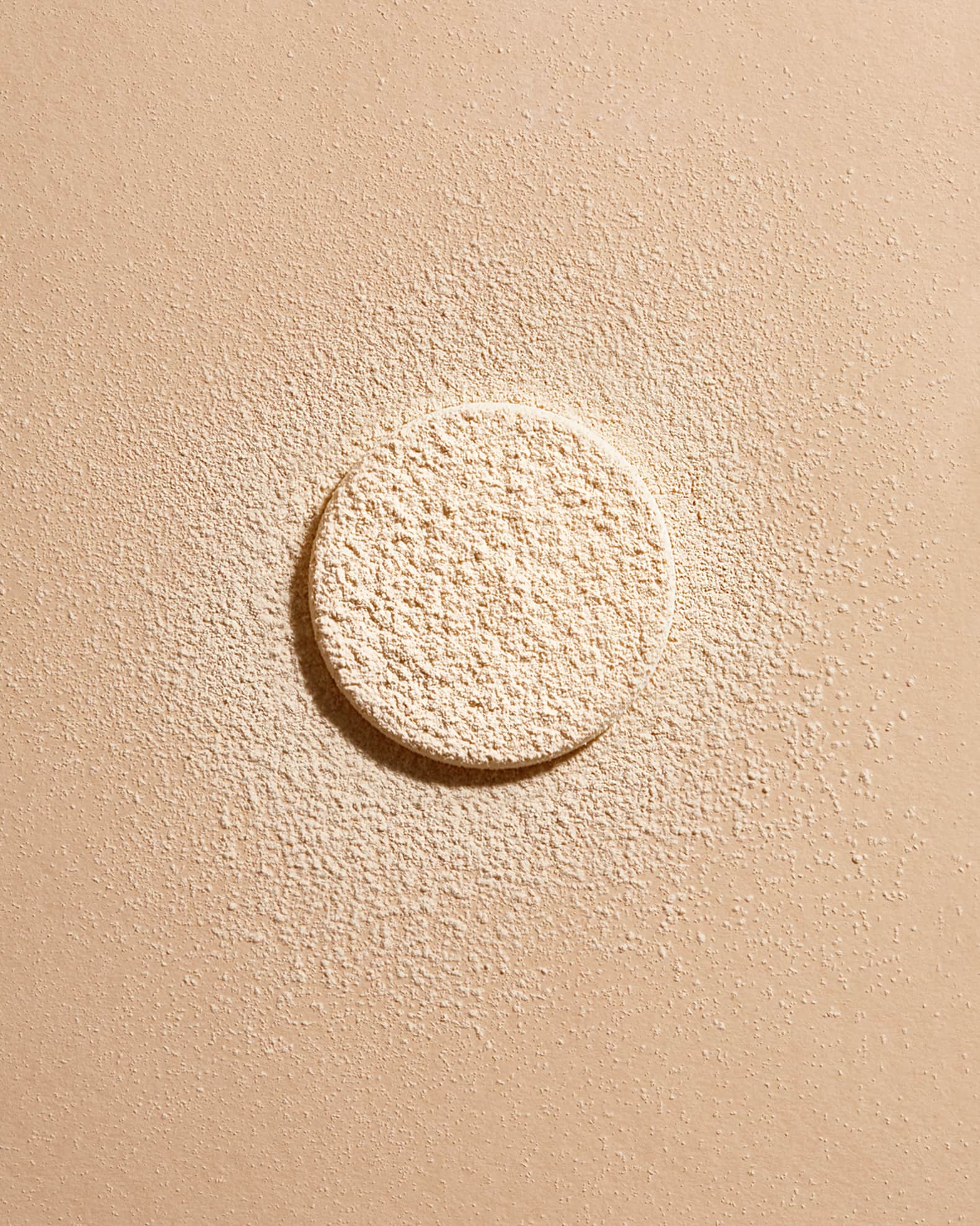 Come Closer Serum-Infused Setting Powder
